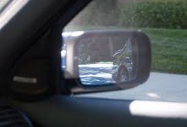 Setting up your vehicle mirrors for defensive driving